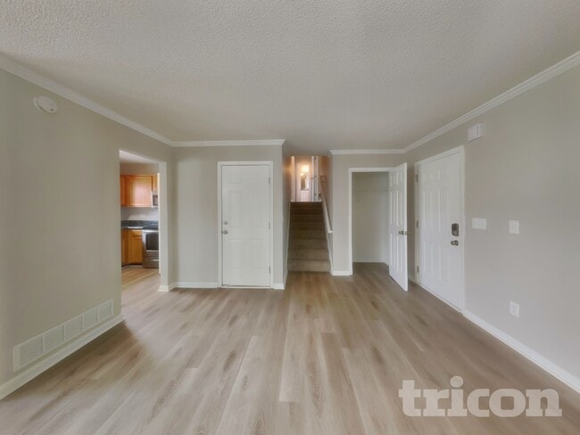 Photo - 412 Remington Ct