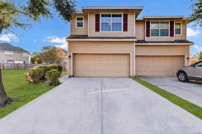 Building Photo - 14426 Mooreview Ln