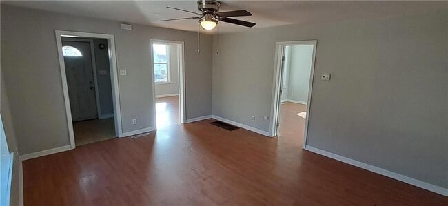 Photo - 107 Indiana Ave