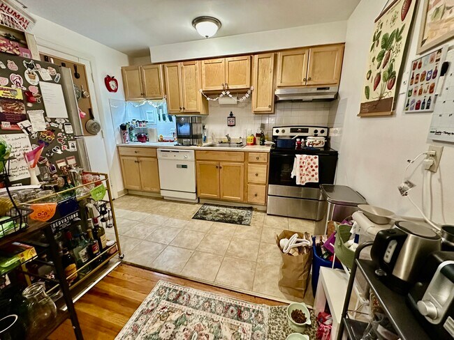 Photo - 245 Kelton St Unit 24