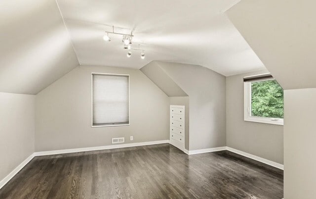 Photo - 7529 Grover St