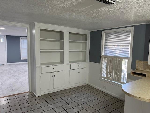 Photo - 409 N College Dr