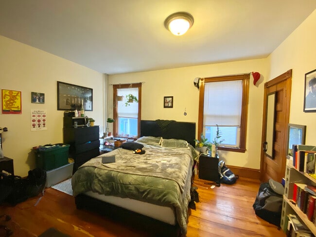 Photo - 121 Calumet St Unit 2