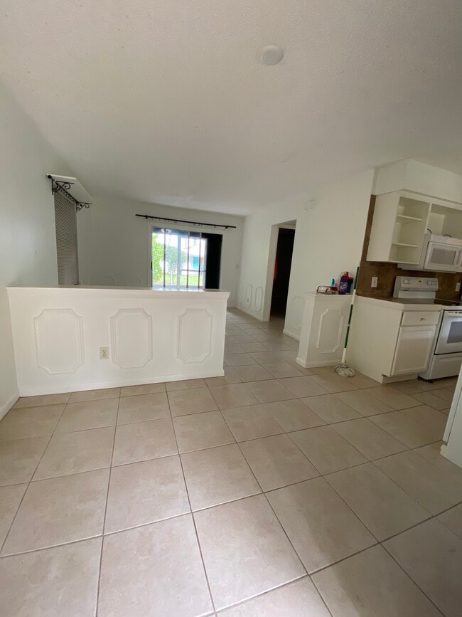 13797 S Indian River Dr Unit 13793