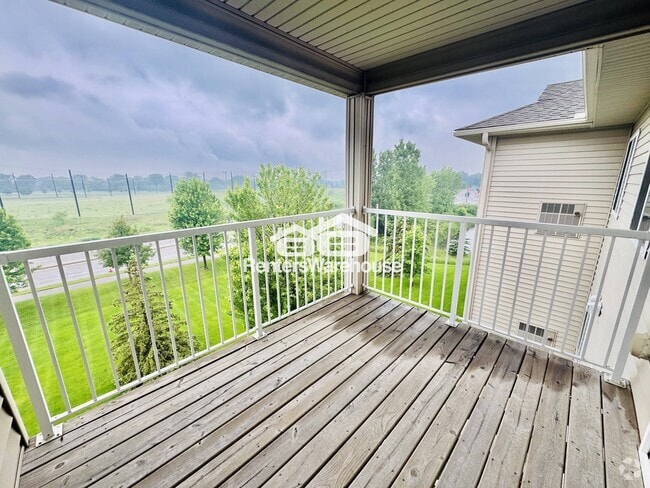 Building Photo - 1590 Parkwood Dr Rental