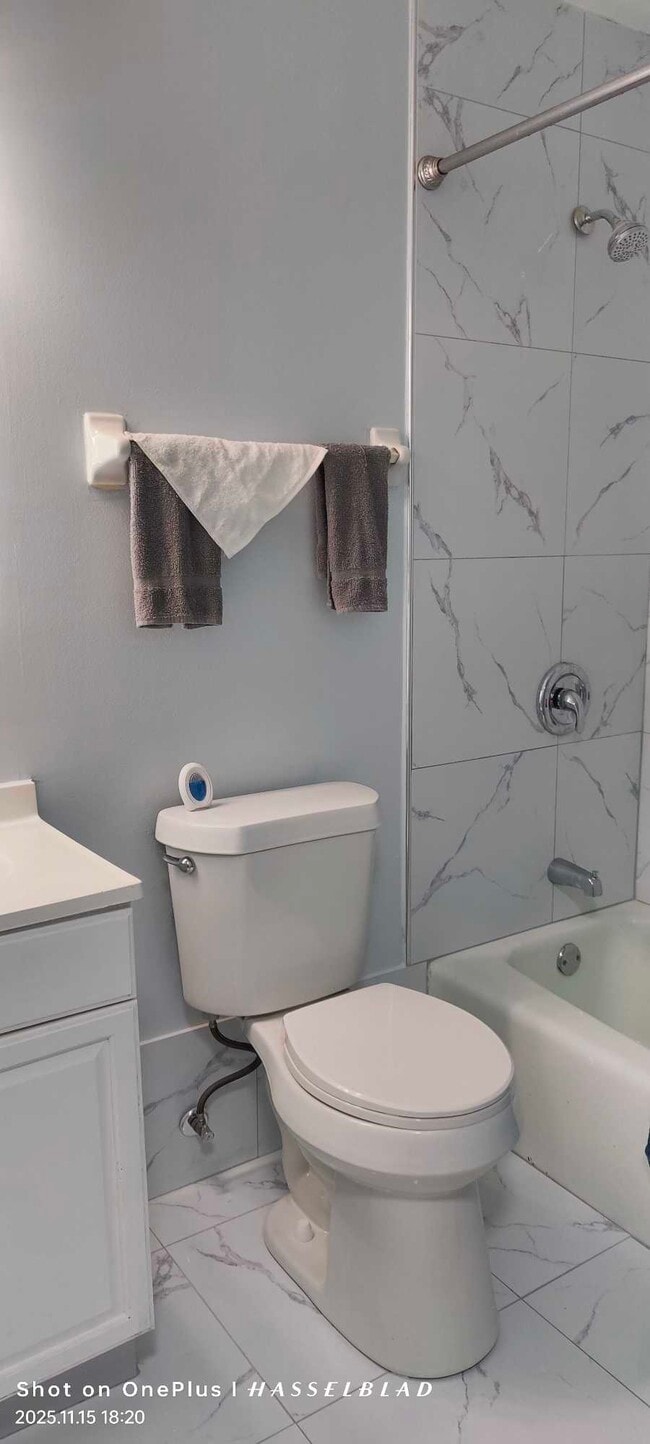 Photo - 1095 Green Meadows Dr