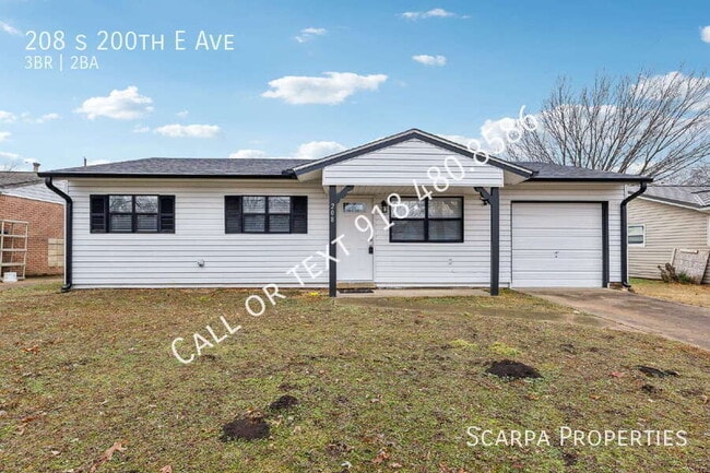 Photo - 208 S 200th E Ave
