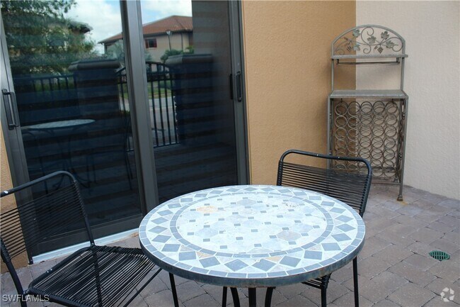 Building Photo - 9637 Montelanico Loop Unit 104 Rental