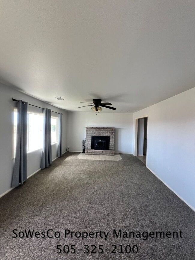 Photo - 3 Bedroom 1.5 Bath House with Garage
