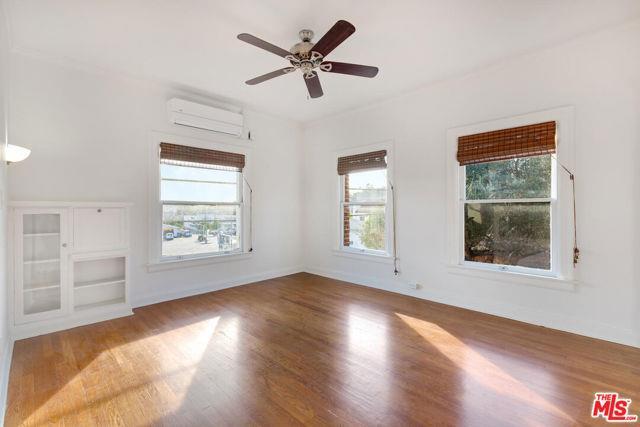 Photo - 5121 Eagle Rock Blvd