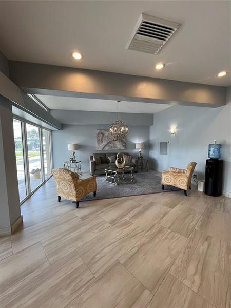 Photo - 1200 Hibiscus Ave Unidad 1501