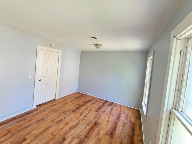 Photo - 367 West Ave