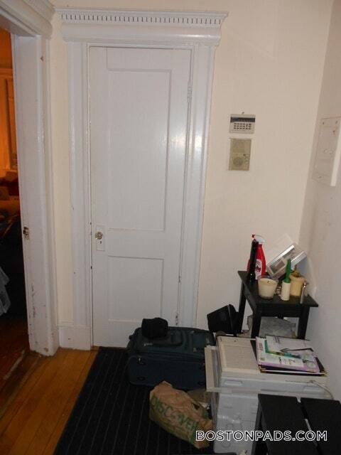 Photo - 136 Hemenway St Unit 34