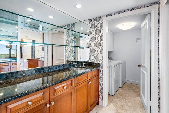 Photo - 529 S Flagler Dr Unit 9g