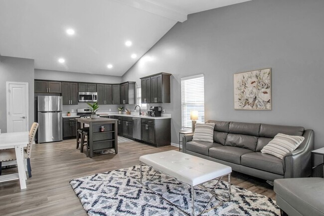 Eagle Ridge Commons