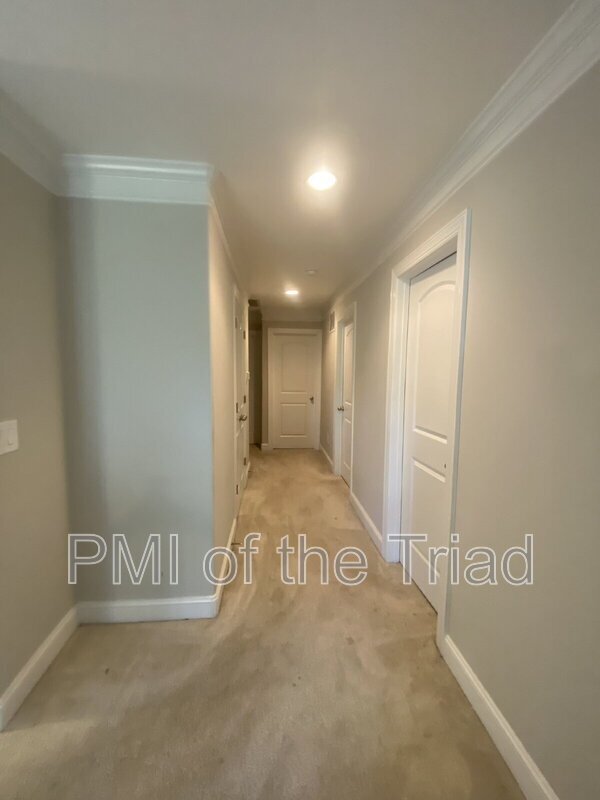 Photo - 2953 York Pl Dr NE