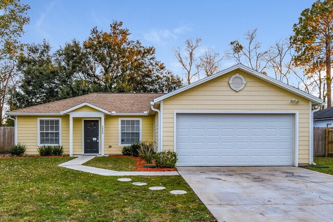 Building Photo - 9060 Castle Rock Dr