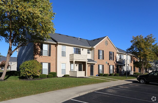 160 - TUTTLE PARKE AT THE CROSSING Apartments For Rent in Dublin, OH ...