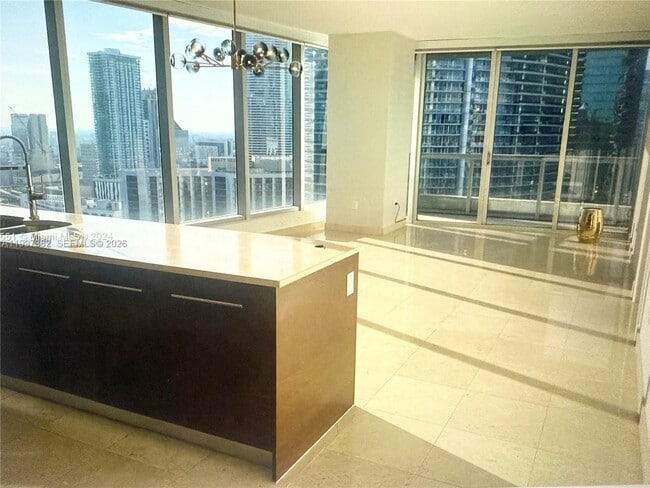 Photo - 475 Brickell Ave Unit 2915