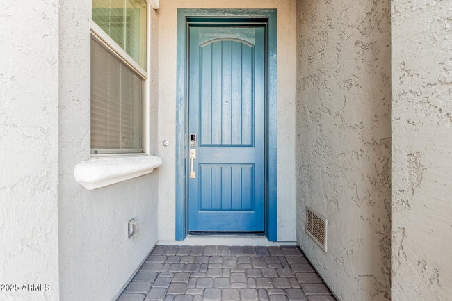 Photo - 1882 N 140th Dr