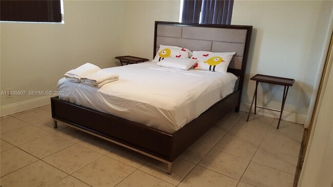 Photo - 2822 Monroe St