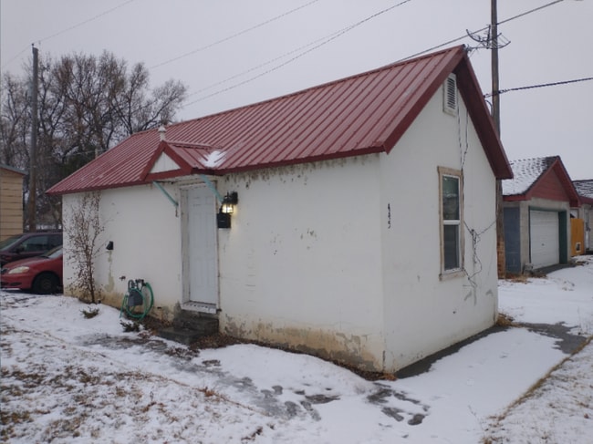 Photo - 445 Chamberlain Ave