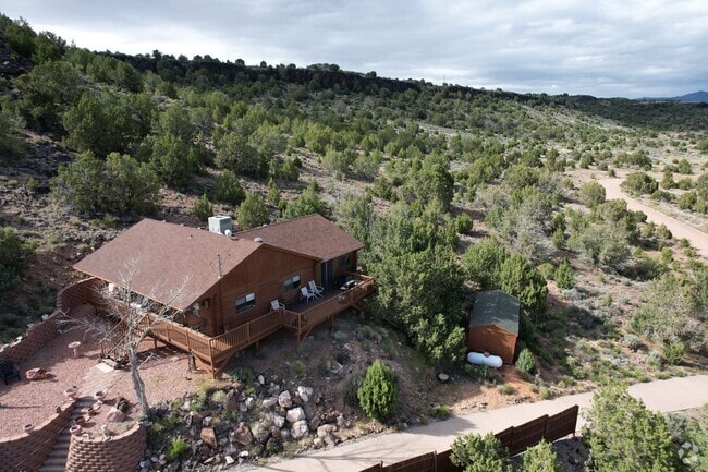 Building Photo - 414 Cottonwood Dr Rental