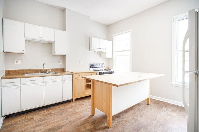 Photo - 193 Beech St