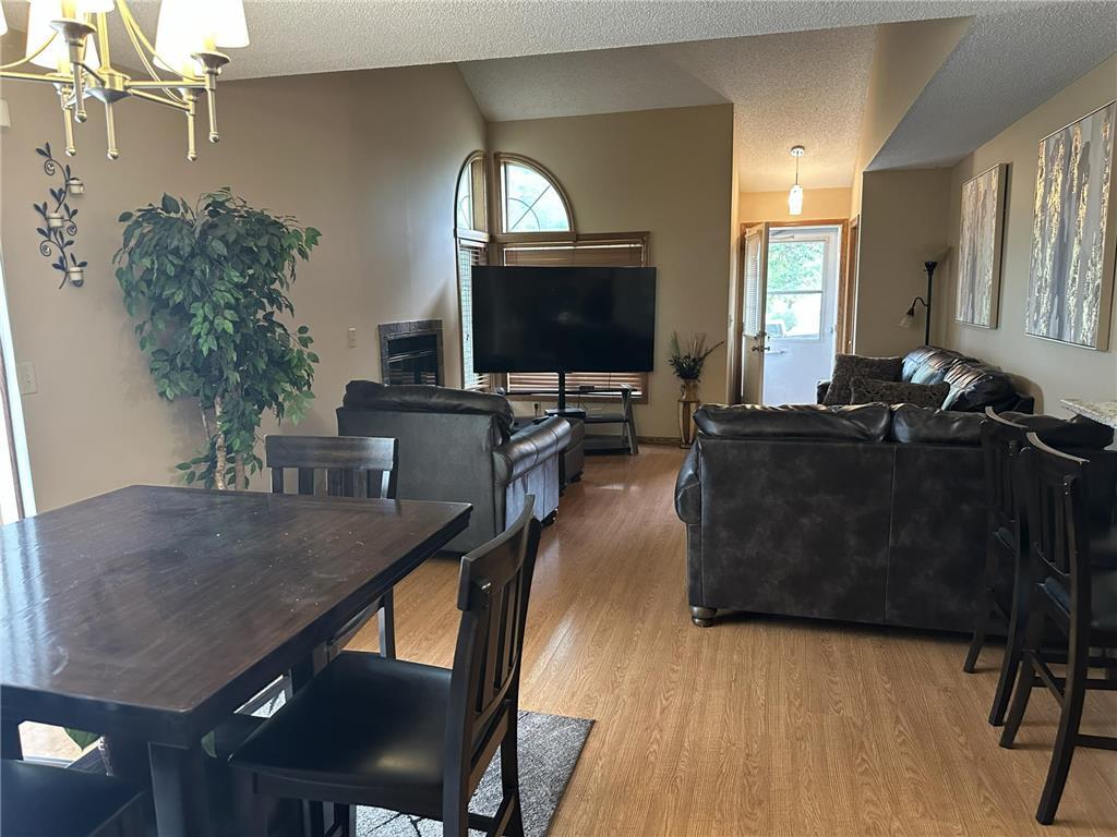 Photo - 1122 Pecks Woods Dr