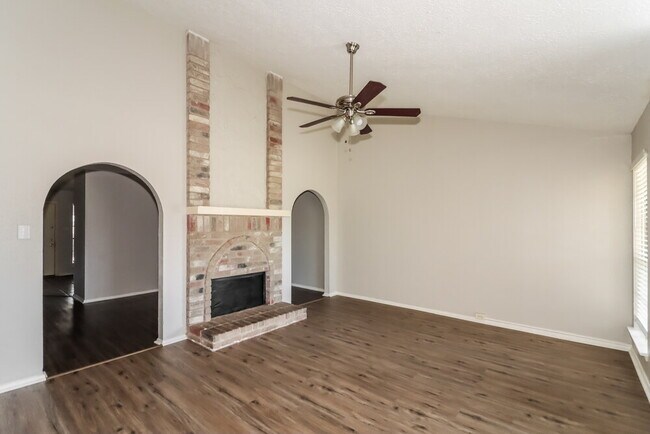 Photo - 13916 Bonnercrest Dr