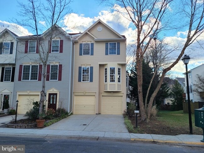 Photo - 164 Tilden Way