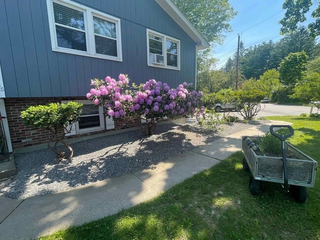 Photo - 35 Mill Pond Rd