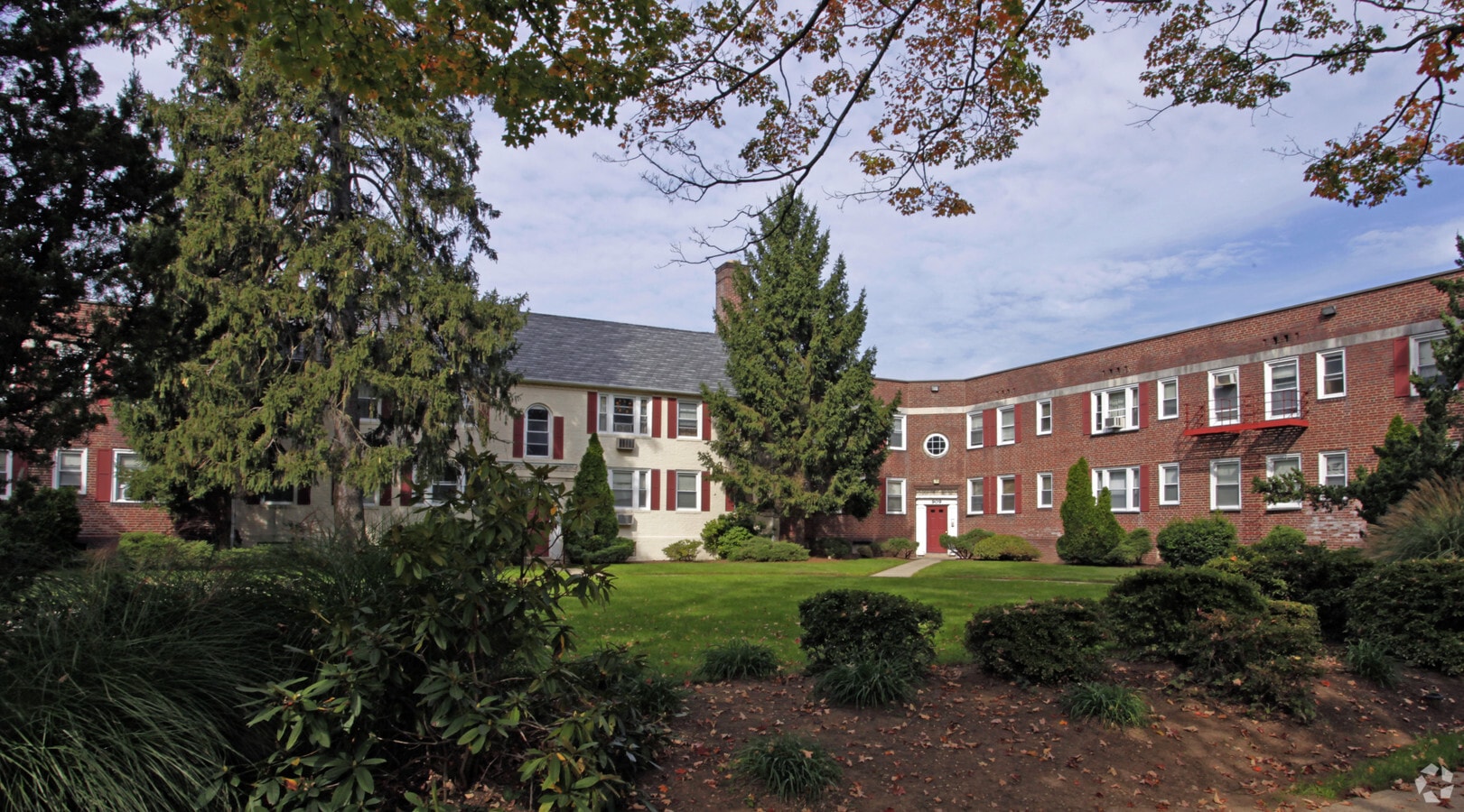 955F East Front Street - 955F East Front Street