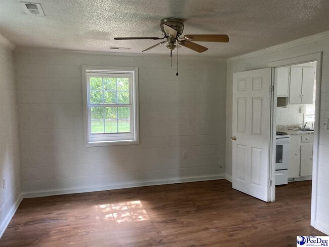Photo - 767 Cooktown Rd