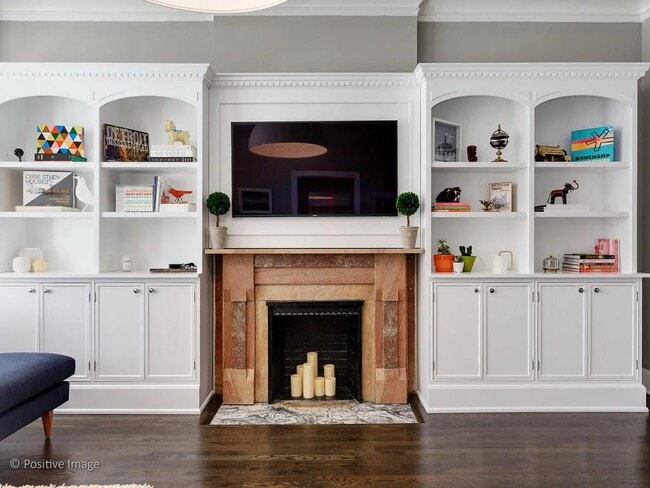 Photo - 1814 N Lincoln Park W