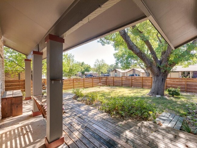 Photo - 2404 N Shields Dr