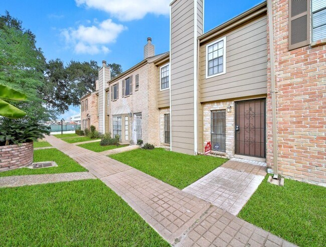 Photo - 9901 Sharpcrest St Unidad True