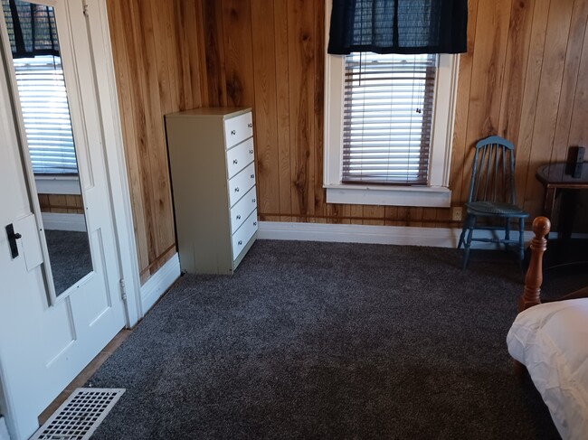 Photo - 721 W Main St Unit #3