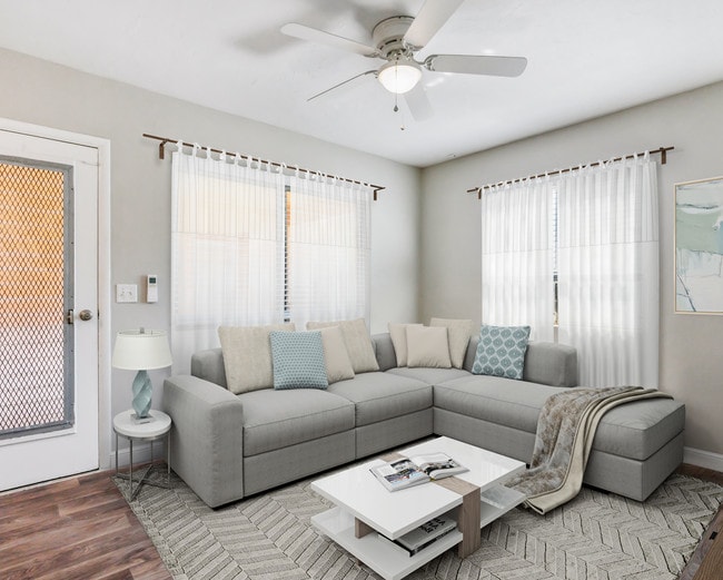 Photo - Seascape Apartments