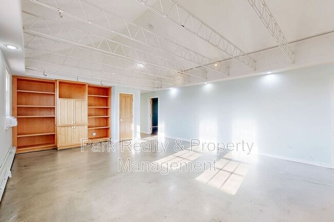 Photo - 1301 W Dakota Ave