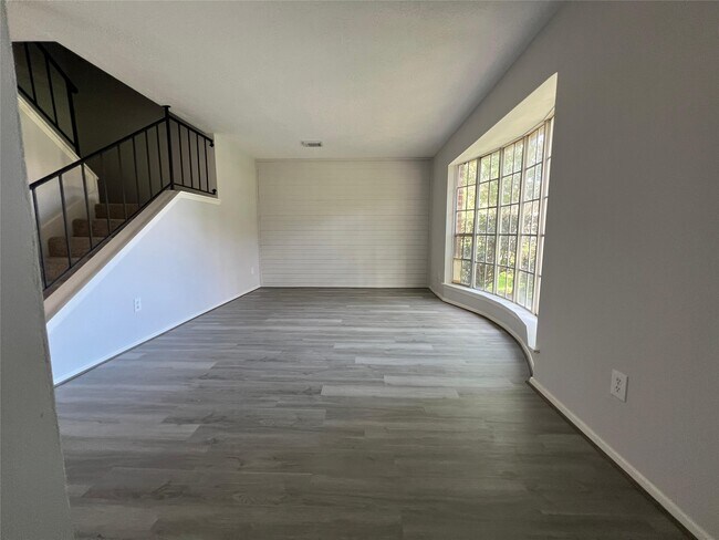 Photo - 7012 Jetty Ln