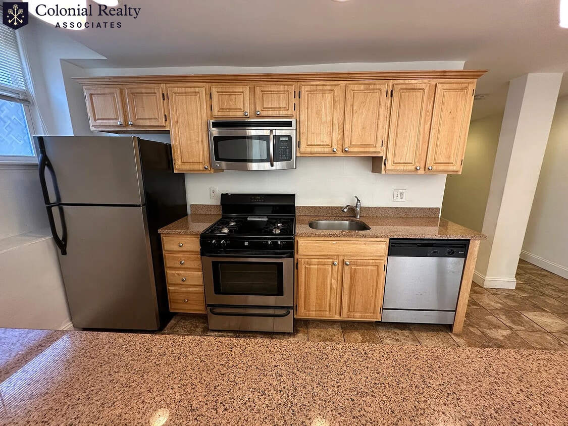 Photo - 1322 Commonwealth Ave