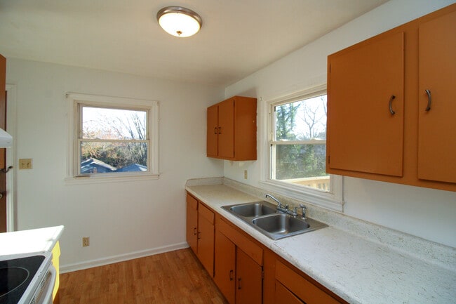 Photo - 228 Aurora Dr