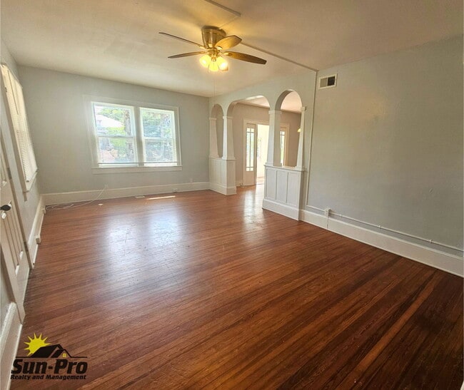 Photo - 601 Butler Blvd