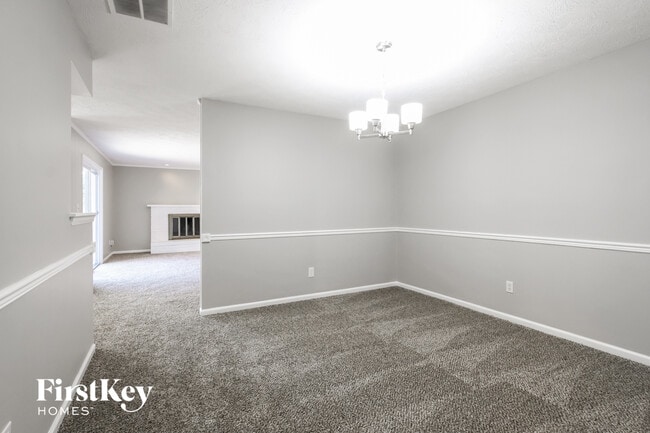 Photo - 8141 Warbler Way