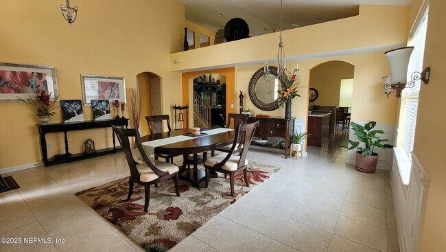 Photo - 8247 Hedgewood Dr