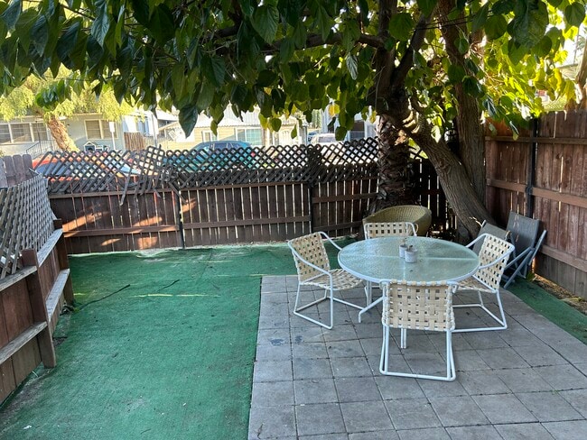 Photo - 245 W Elm Ave Unit #2 - Detached Home