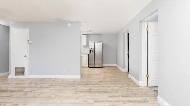 Photo - 1135 Mason Ave