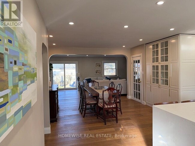 Photo - 15 Lakeview Ave