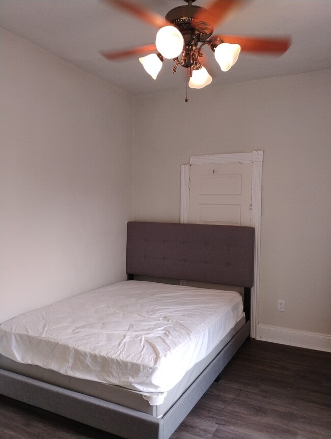 Photo - 3917 Park Heights Ave